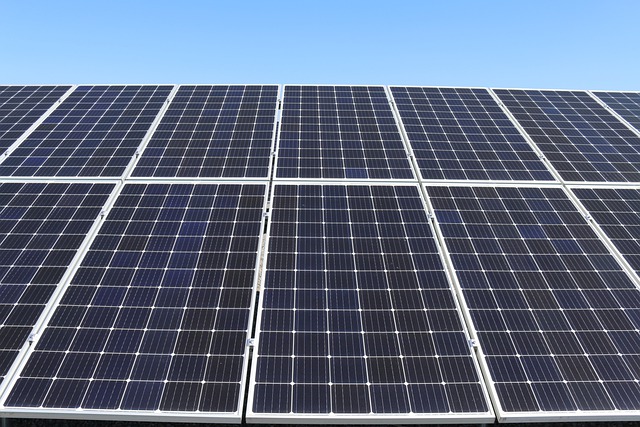 solar-panels-4985342_640