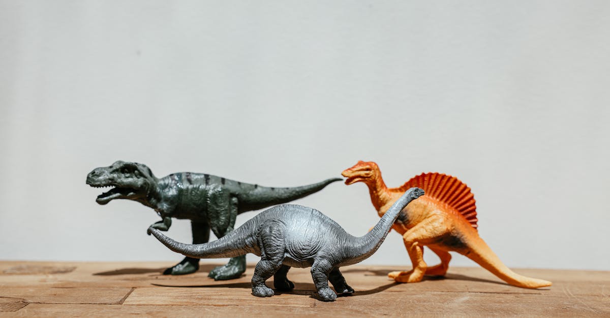 Dinozaury na tropie – fascynująca podróż przez historię prehistorycznych olbrzymów